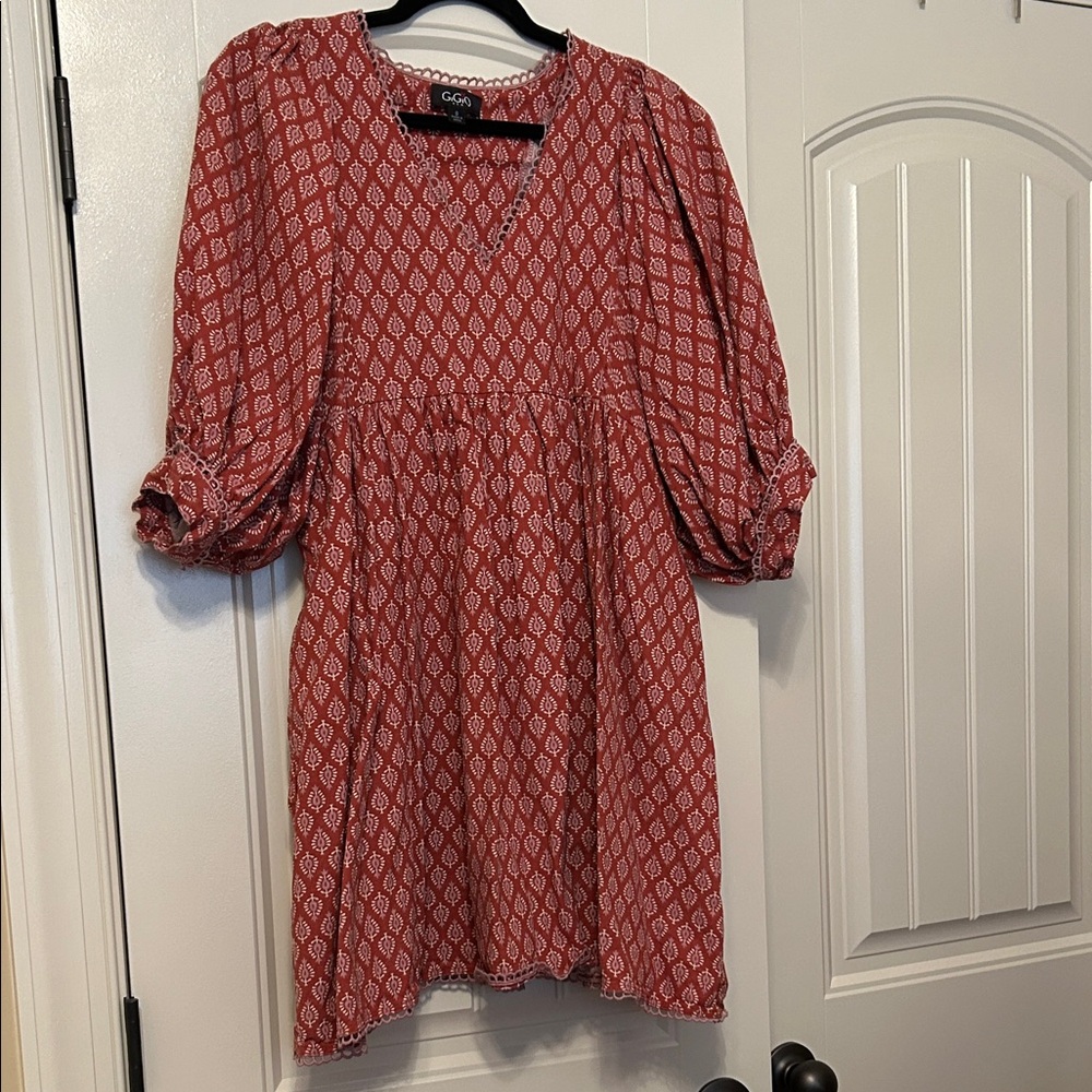 Women's Long Sleeve Patterned Dress - Red